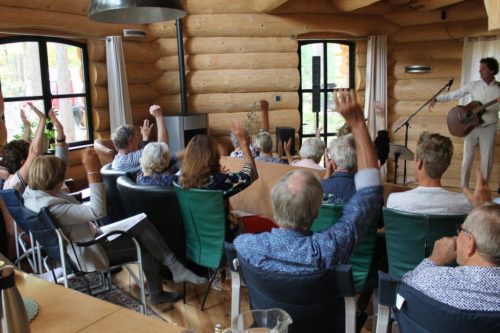 huiskamerconcert gezellig meedoen met leuke muziek